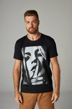 T-shirt Masculina Lost Portraits Kate Moss - comprar online