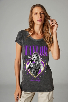 T-shirt Feminina Estonada Taylor Swift