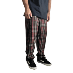 Calça xadrez hype 2025