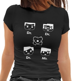 Camiseta Baby Look The Big Bang Theory Feminino Preto na internet