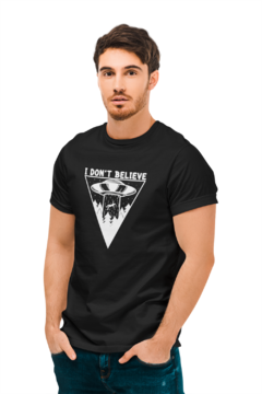 Camiseta Camisa Eu não acredito Alien Alienígenas Masculina Preto - comprar online