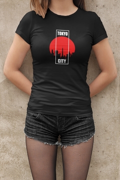 Camiseta Baby Look Tokyo City Feminino Preto na internet