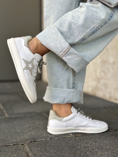 PURE STAR WHITE (NEW IN) - LAPOPIE SHOES