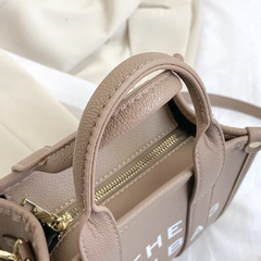 Imagen de CARTERA THE TOTE BAG