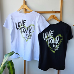 Remera Love Four en internet