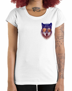 Camiseta Feminina Lobo de Óculos Predador de Bolso
