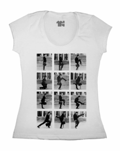 Camiseta Feminina da Caminhada Boba - comprar online