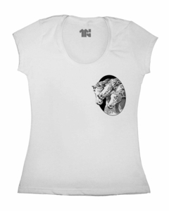 Camiseta Feminina Cavalos de Bolso na internet