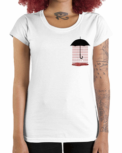 Camiseta Feminina Chuva de Sangue de Bolso