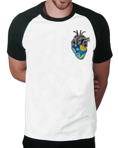Camiseta Raglan Coração Artístico - comprar online