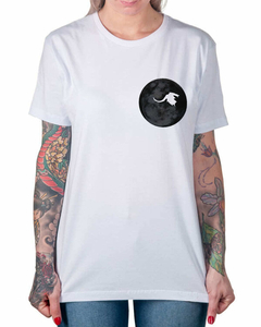 Camiseta Dragão da Lua de Bolso na internet