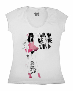 Camiseta Feminina Eu Quero ser o Vento na internet