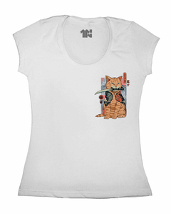 Camiseta Feminina Gato Yakuza de Bolso na internet