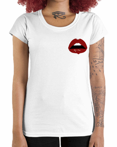 Camiseta Feminina Lábio de Bolso