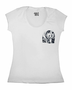 Camiseta Feminina Panda Tatuado de Bolso na internet