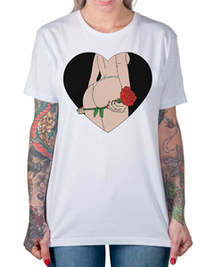 Camiseta Cheiro de Rosas na internet