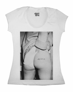 Camiseta Feminina Clube Revelador na internet
