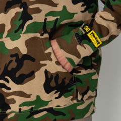 Moletom DC x Thrasher Camo na internet