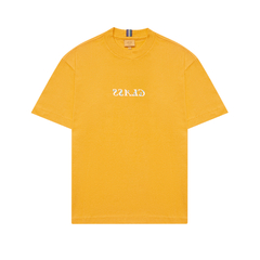 Camiseta Class Inverso Braile Yellow. Composição: 100% algodão. Possui logo em silk na parte frontal. Possui gola careca canelada.