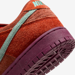 Tênis Nike Dunk SB Low Pro Mystic Red Rosewood - loja online
