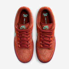 Tênis Nike Dunk SB Low Pro Mystic Red Rosewood