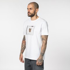 Camiseta RVCA x Notorius Fish - comprar online