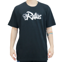 Camiseta Ratus Clássica Black. Confeccionada em 100% algodão. Costas lisa. Produto 100% nacional.