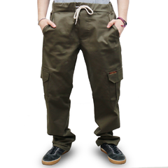 Calça Cargo Yourface Green. Confeccionada em 98% algodão e 2% elastano. Cordão na cintura para ajuste. Modelagem Loose fit. Possui bolsos laterais.