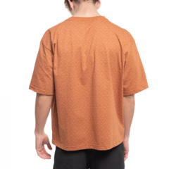 Camiseta Privê Especial Geometric Brown Sugar - comprar online