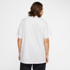 Camiseta Nike SB Classic White na internet