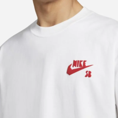 Camiseta Nike SB Barking White na internet