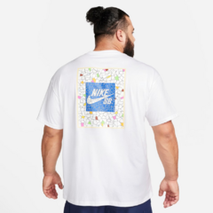 Camiseta Nike SB Mosaic White na internet