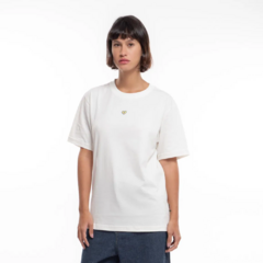 Camiseta Privê Tyne and True Off White - comprar online