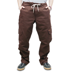 Calça Cargo Yourface Brown. Confeccionada em 98% algodão e 2% elastano. Acompanha cordão na cintura para ajuste. Modelagem loose fit.