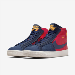 Tênis Nike SB Zoom Blazer Mid Navy/Red