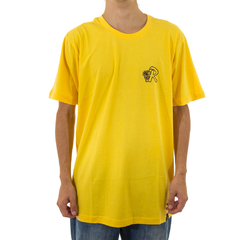 Camiseta Ratus Super Logo Amarelo/Roxo. Confeccionada em 100% algodão. Possui gola careca. Estampa em silk em grande escala nas costas.