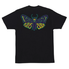 Camiseta Creature Deathmoth Black. Confeccionada em 100% algodão. Possuí gola careca.