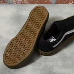 Tênis Vans Skate Old Skool Black Gum na internet