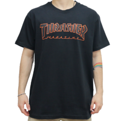 Camiseta preta da marca de skate Thrasher Outline Black Orange com estampa em silk. Confeccionada em 100% algodão.