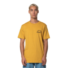 Camiseta Element Phoenix Az Yellow. Confeccionada em 100% algodão. Possuí gola careca.