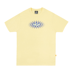 Camiseta High Club Logo Soft Yellow. Confeccionada em 100% algodão. Estampa em silk. Gola careca canelada.