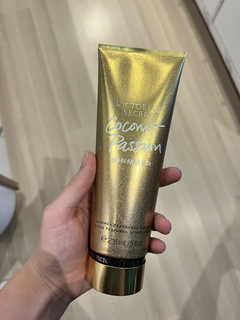 Body Lotion Victoria's Secret - Shimmer Coconut Passion