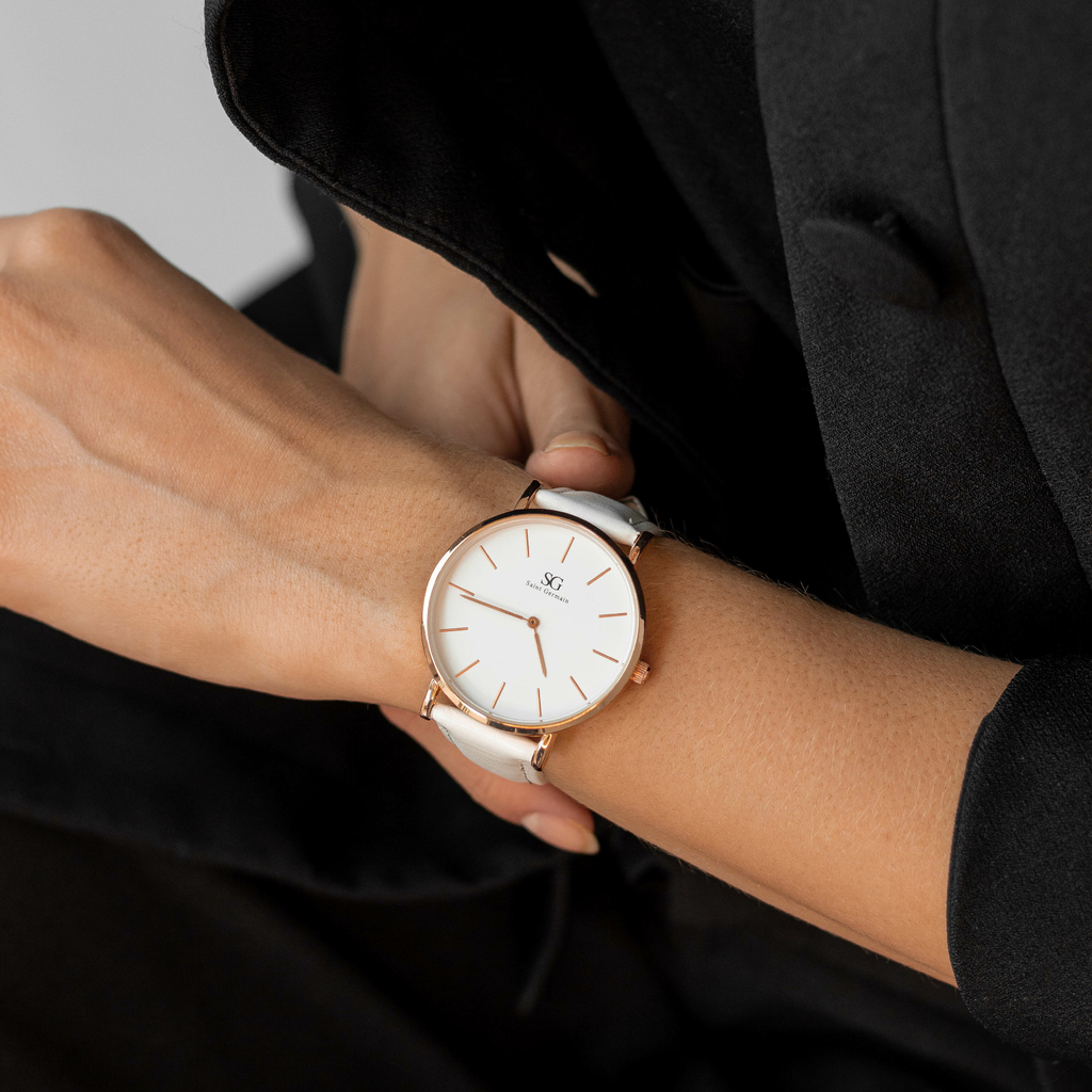 Relógio Feminino Branco Pulseira De Couro Queens Rosé Gold 40mm