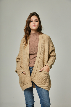 Sweater Luzu en internet