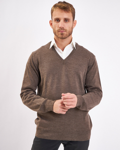 7100-M / Sweater Escote V Hombre