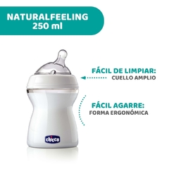 Mamadera chicco Natural Feeling 250ml 2m+ CHICCO - comprar online