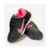 BOTINES FUTBOL 5 NEGRO FUCSIA - Todo Calzados