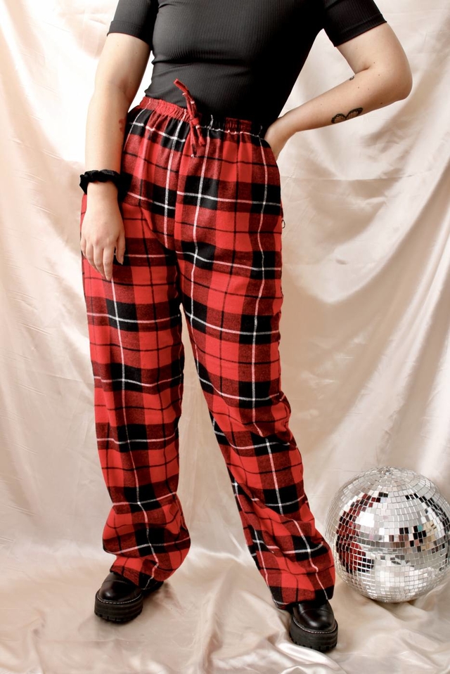 Calça Xadrez Vermelha: Modelo Pantalona | El Gato Store