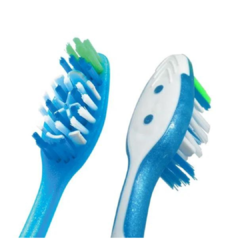 Cepillo Dental Colgate Max White Medio Pack X 2 Unidades - comprar online