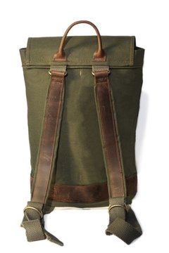 Matera Mochila c/tapa Militar - De Regalo una Yerbera Redonda - Guanaco